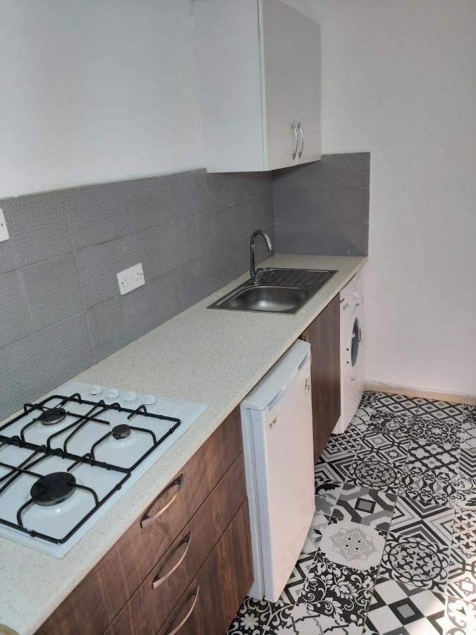 Compact Home Nicósia Exterior foto